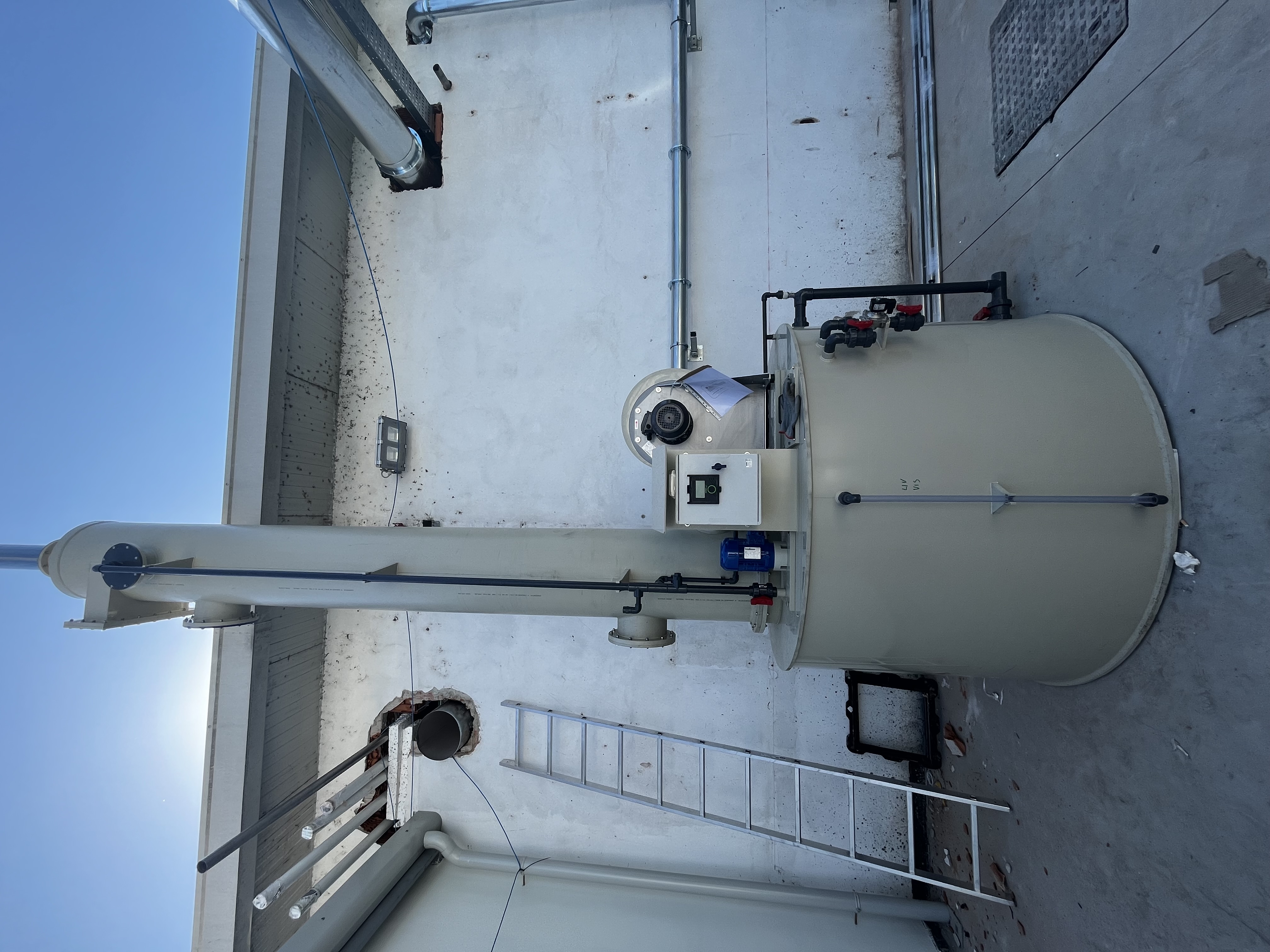 tour de lavage scrubber