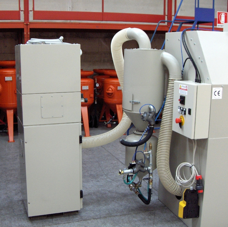 Filtre compact à cartouches PULSATRON COMPACT™ MINI, idéal pour les espaces réduits et haute efficacité. filtre a cartouches pulsatron compact mini hf group